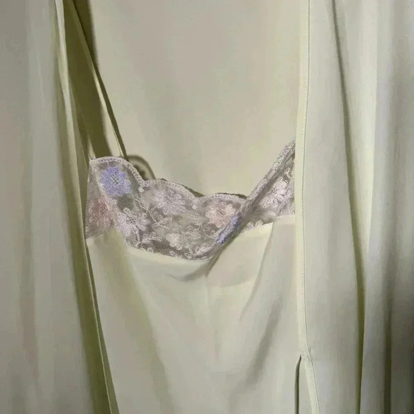 NWT Vintage Josie Natori Slip and Robe Intimates  S - Picture 5 of 10